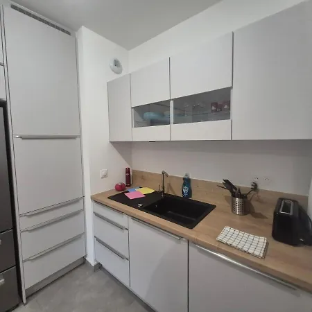 Nina, 2 Couchages, Elegant, Wifi, Parking Apartment La Rochelle (Charente-Maritime)